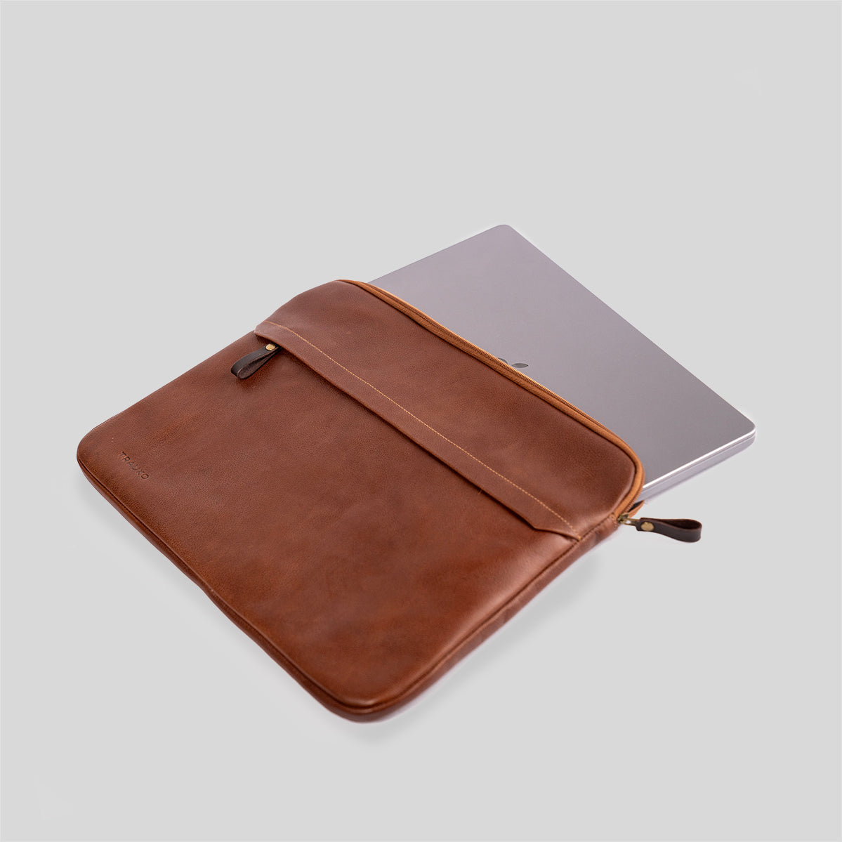 Funda Notebook Zagreb Castaño - Trauko