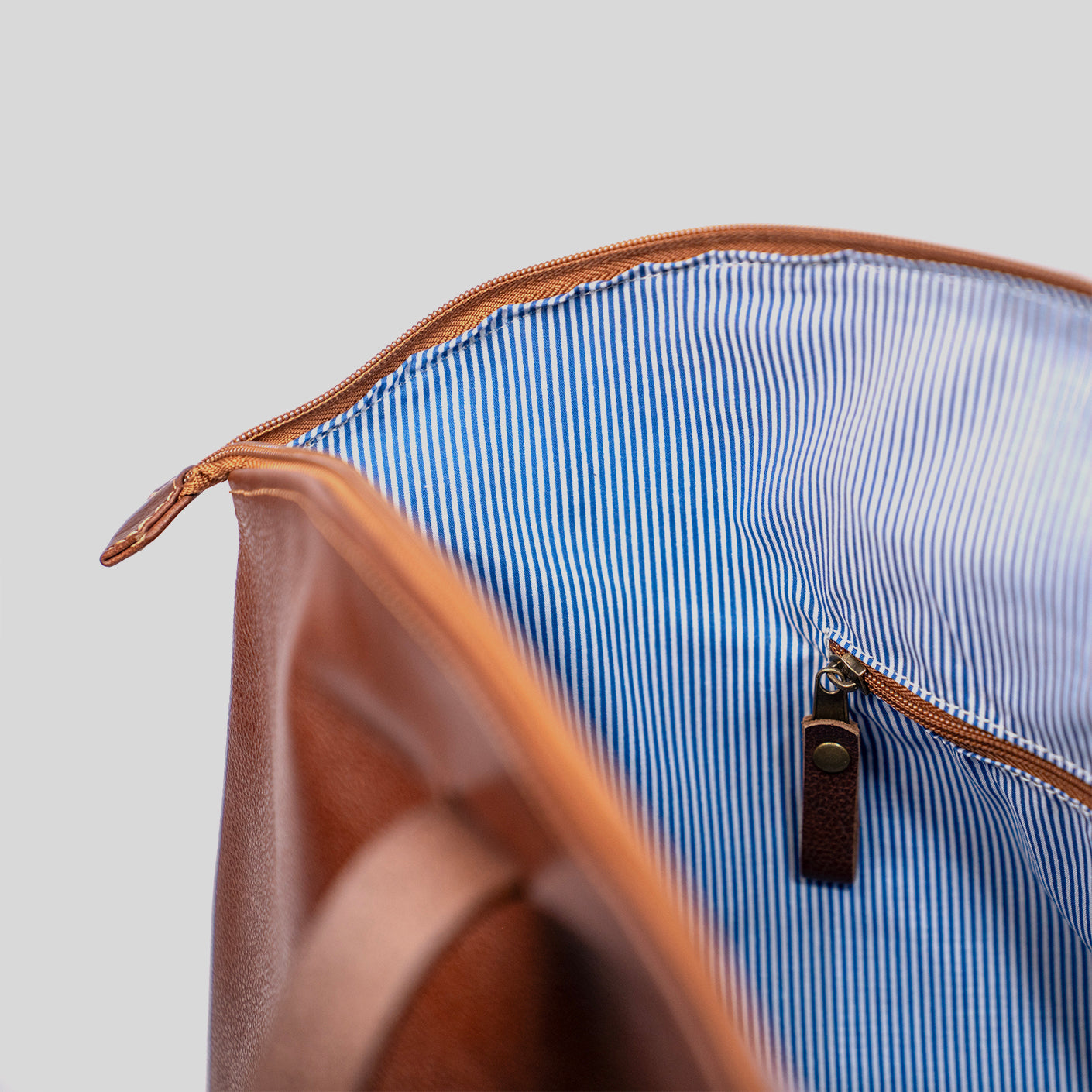 Cartera Capri Castaño - Trauko