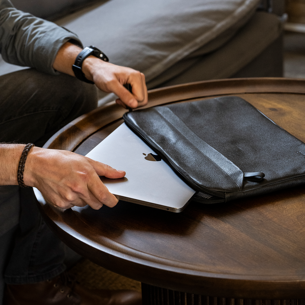 Funda Notebook Zagreb Negro - Trauko